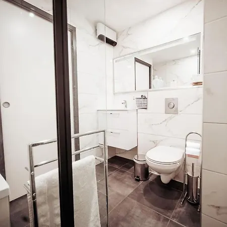 - Centre - Autoroute A 5 Minutes Chez William